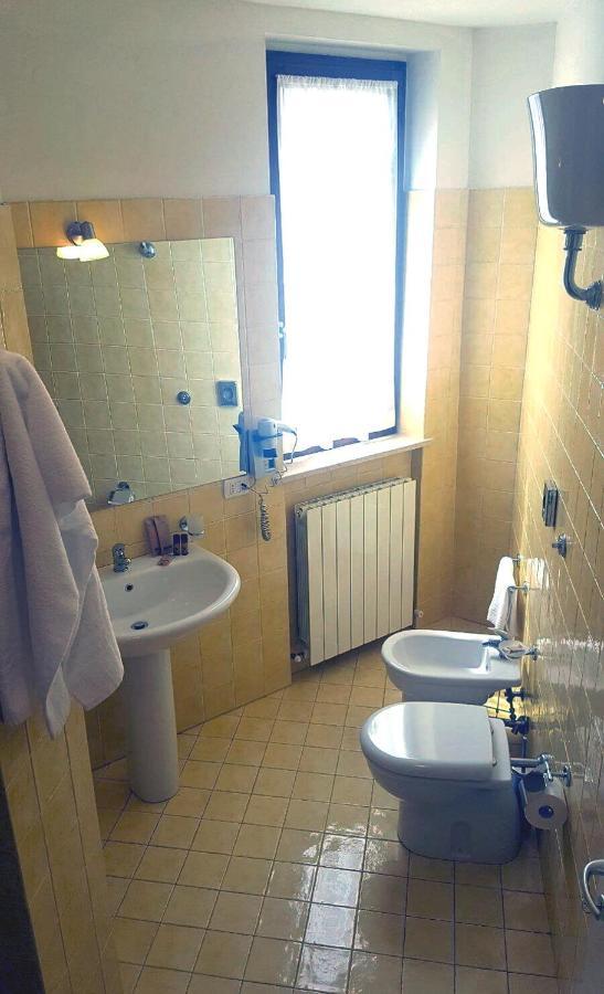 Residence Terme Di San Giacomo Sarnano Eksteriør billede